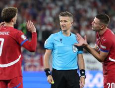 IM体育官网入口-塞尔维亚队在欧锦赛中展现出色表现，取得胜利的简单介绍