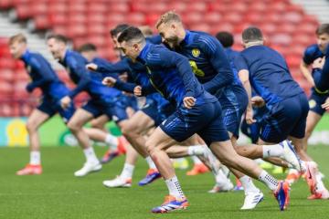 IM体育注册链接-包含克罗地亚队士气高涨迎战的词条