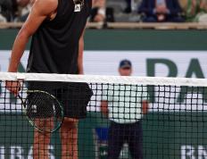 IM体育注册链接-拉沃尔杯碾压法网，兹维列夫点燃赛场