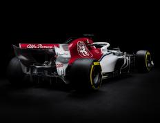 IM体育在线注册-包含索伯车队横扫阿斯顿马丁，塞恩斯扛起全队的词条