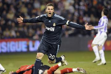 IM体育注册链接-劳塔罗，在委内瑞拉压制中写就的罗马征服教科书