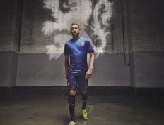 IM体育官网入口-丹麦硬仗取胜爱尔兰，卢卡库成为关键先生