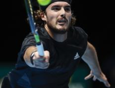 IM体育官方平台-关于美国网球队鏖战意大利网球队，西西帕斯打破历史纪录的信息