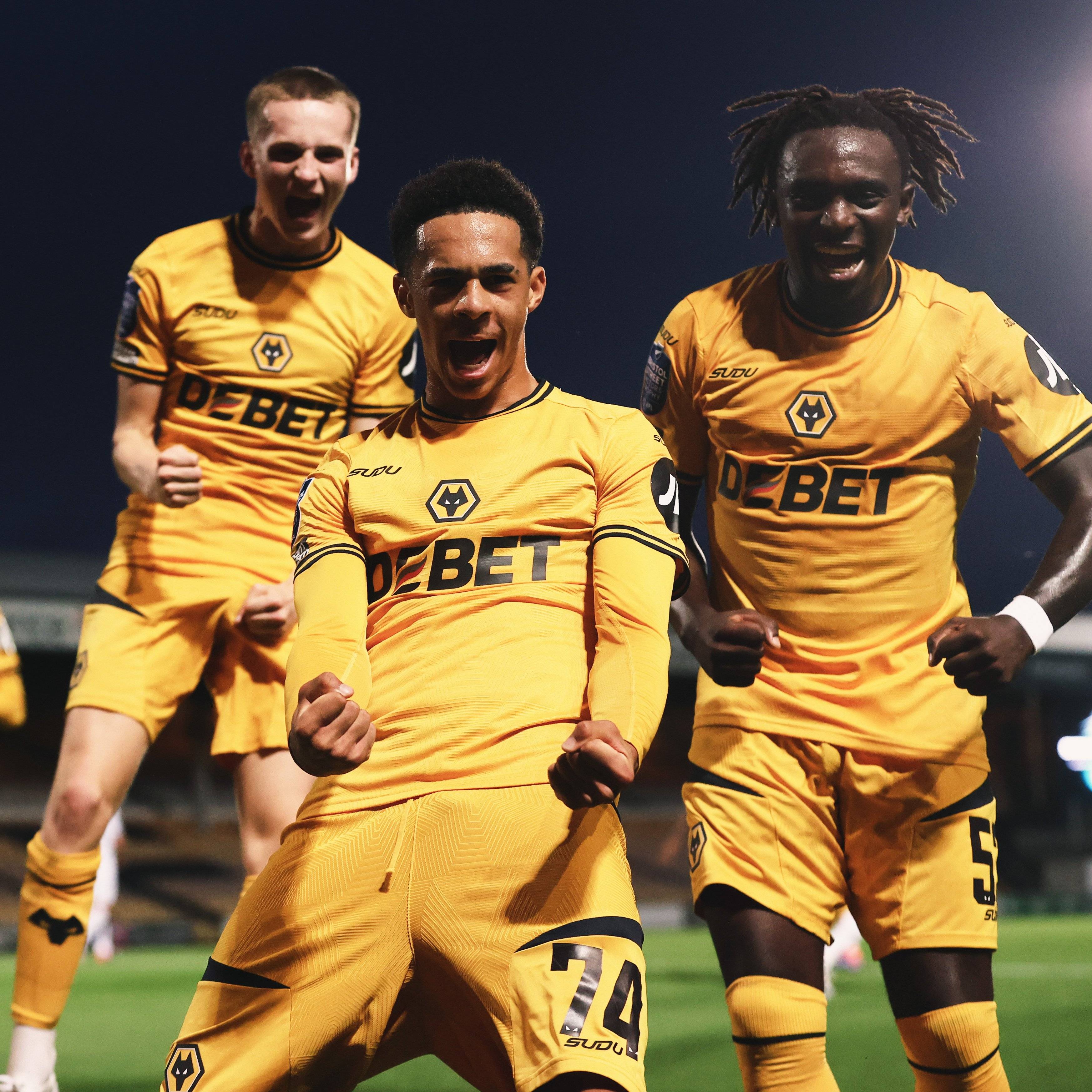 IM体育赛事直播入口-包含狼队中场全方面发挥，英格兰足球比赛技术过人的词条