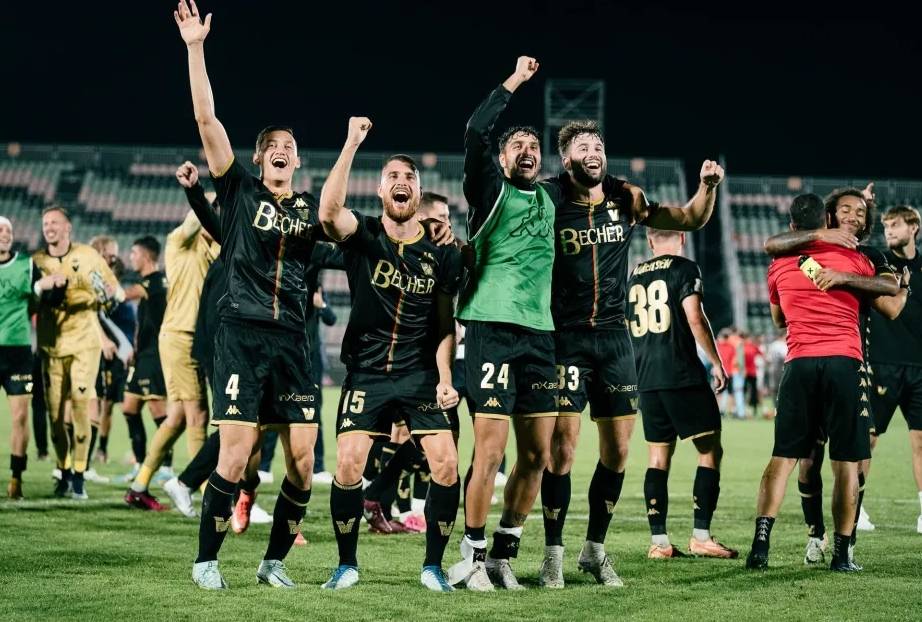 IM Sport-佛罗伦萨逆转对手,取得关键胜利