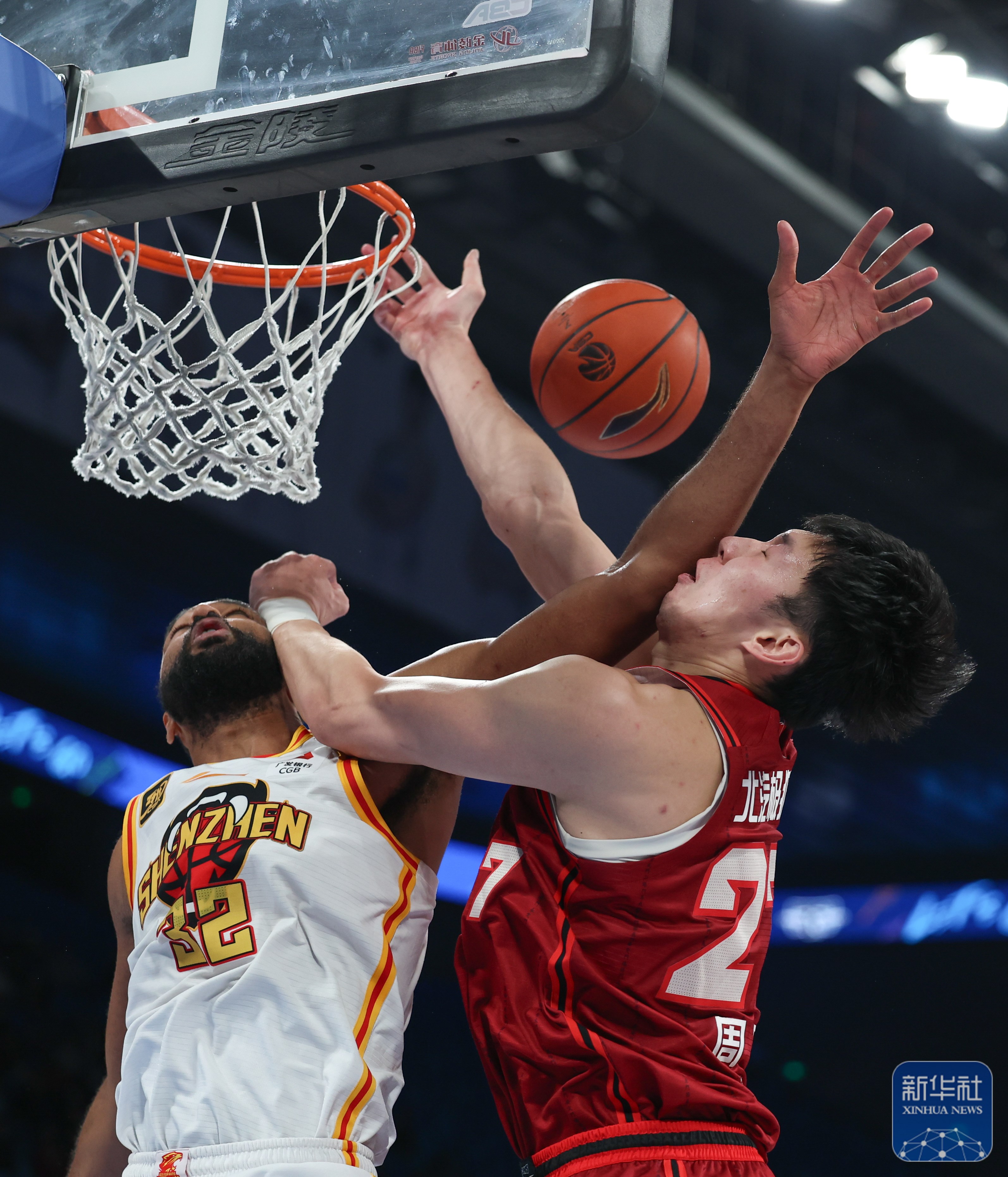 IM Sport-双方激战,赛场上无法预料的变数